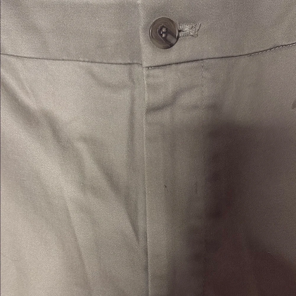Dockers Men's Khaki Chinos